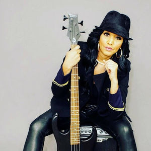 Meet your Posher, Ladivee